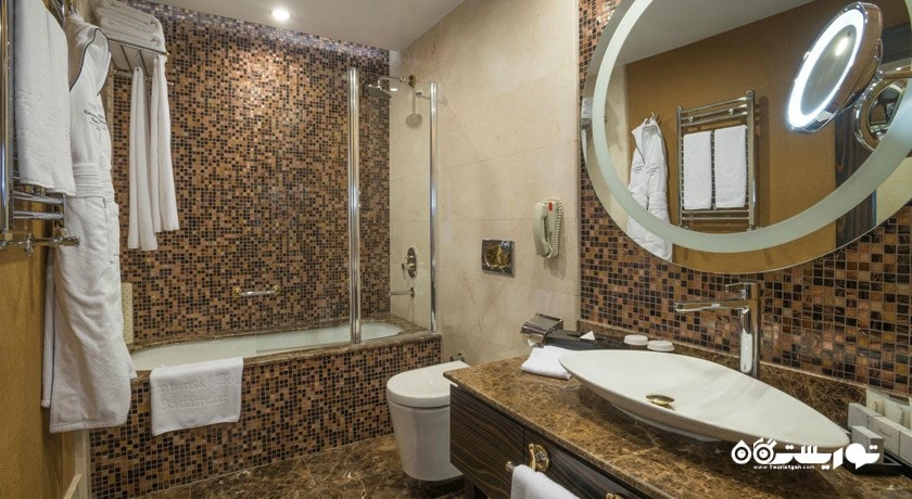  سوئیت دلوکس هتل پولمن باکو شهر باکو