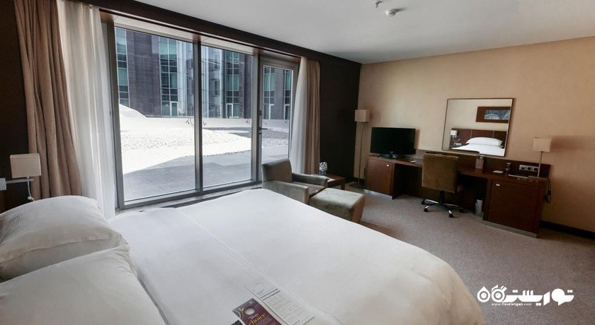 نمای تخت بزرگ سوئیت جونیور