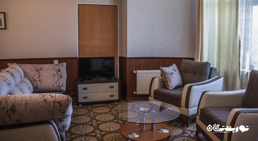 محوطه نشیمن آپارتمان دوخوابه