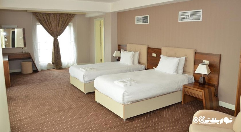 تخت های توئین سوئیت رویال