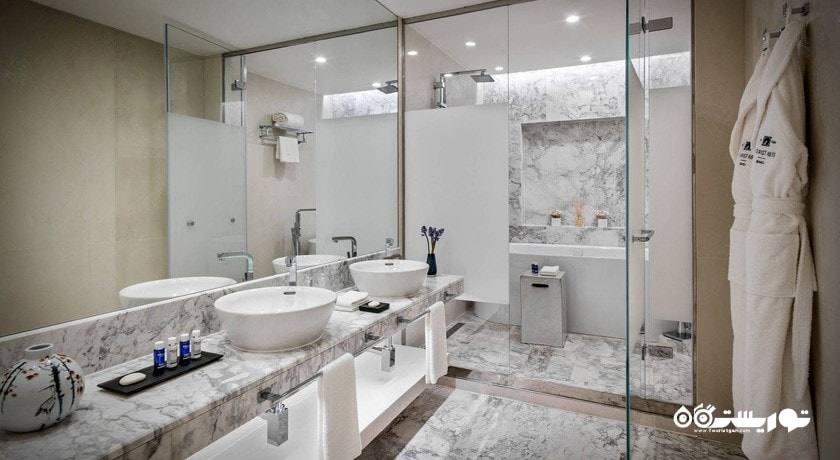 حمام و سرویس بهداشتی اتاق ها