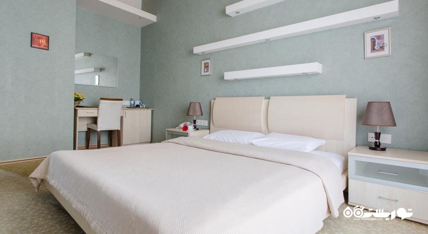 نمای تخت بزرگ اتاق استاندارد
