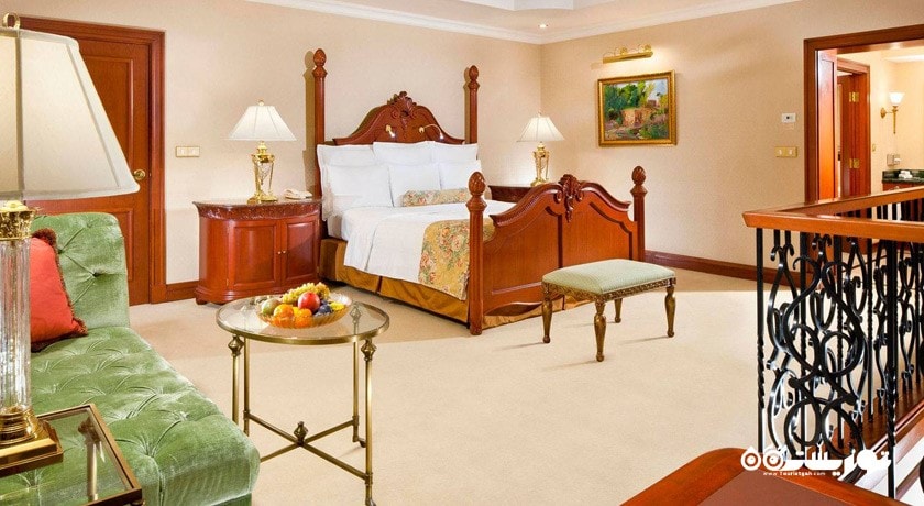نمای تخت بزرگ سوئیت پرزیدنشال