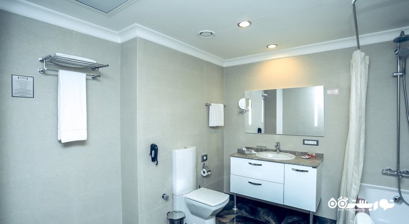 حمام و سرویس بهداشتی اتاق ها