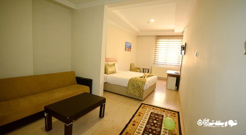 محوطه نشیمن اتاق استاندارد