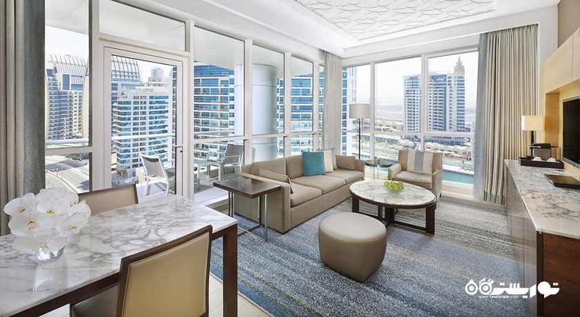 محوطه نشیمن سوئیت فمیلی