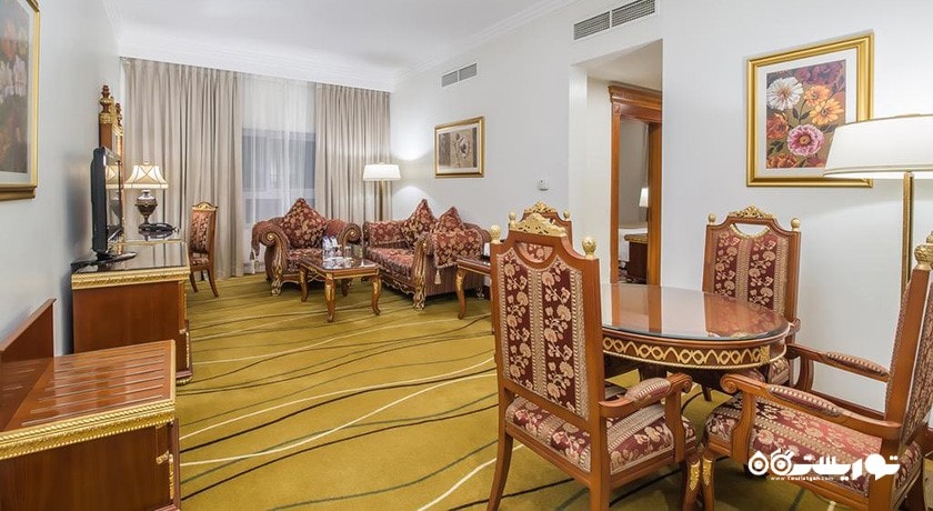 محوطه نشیمن سوئیت اگزکیوتیو