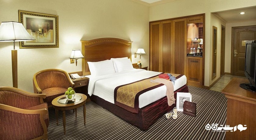 نمای تخت بزرگ اتاق پرمیوم