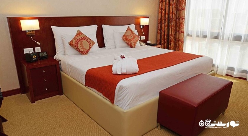 نمای تخت بزرگ سوئیت اگزکیوتیو	
