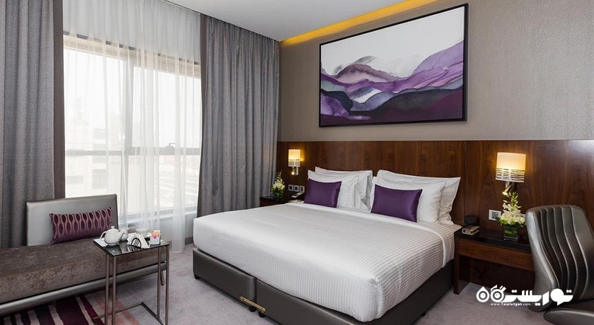 نمای تخت بزرگ اتاق کلاسیک