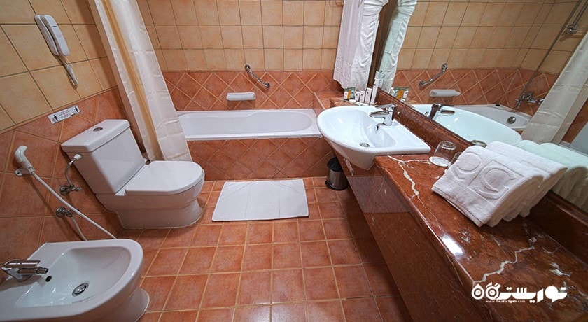 حمام و سرویس بهداشتی اتاق ها