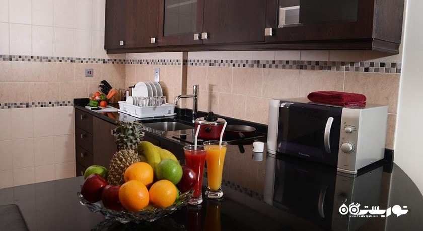 نمای آشپزخانه اتاق استودیو