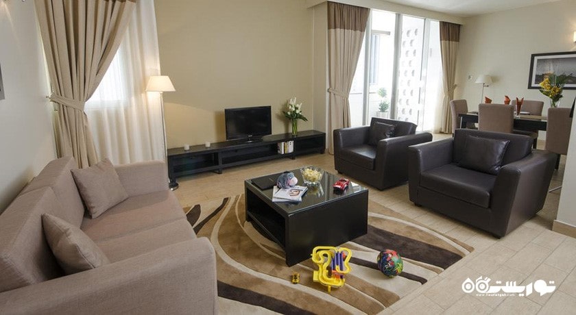 محوطه نشیمن آپارتمان دوخوابه دلوکس