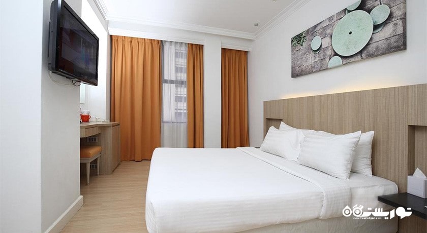 نمای تخت بزرگ اتاق دلوکس