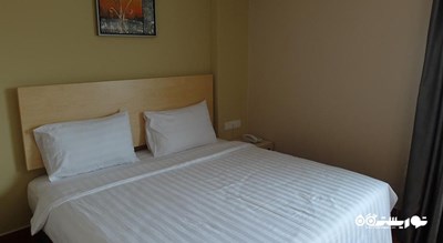 نمای تخت بزرگ اتاق دلوکس