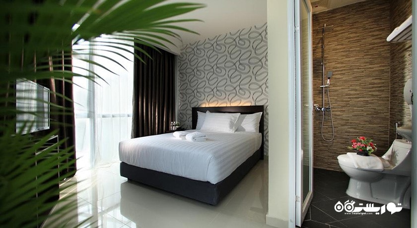 نمای تخت بزرگ اتاق سوپریور