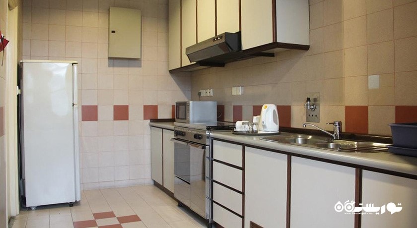 آشپزخانه آپارتمان یک خوابه دلوکس