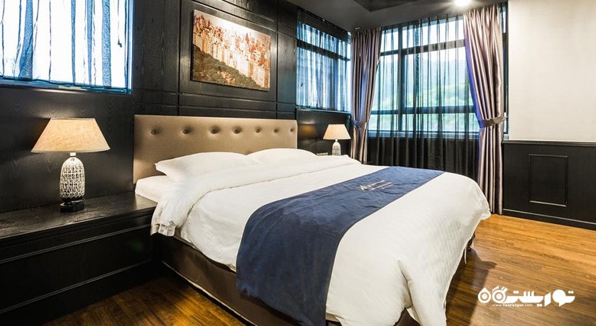 نمای تخت بزرگ اتاق دلوکس