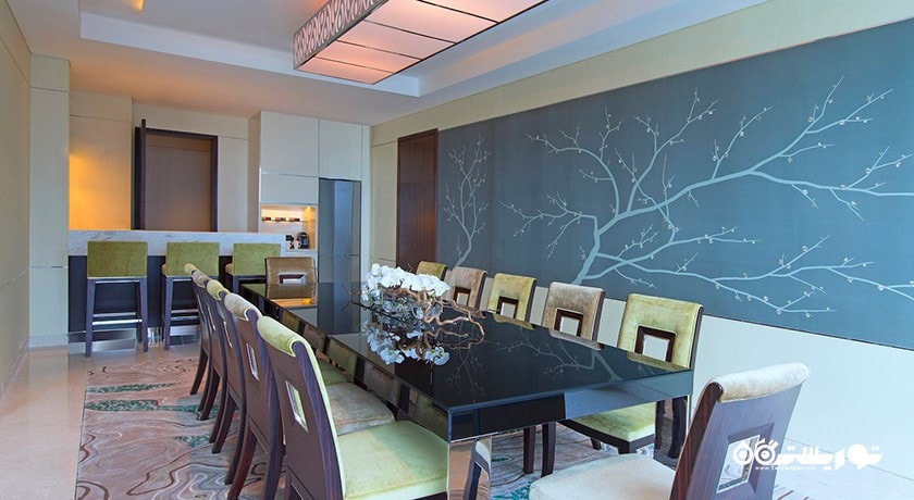 میز غذاخوری سوئیت پرزیدنشال