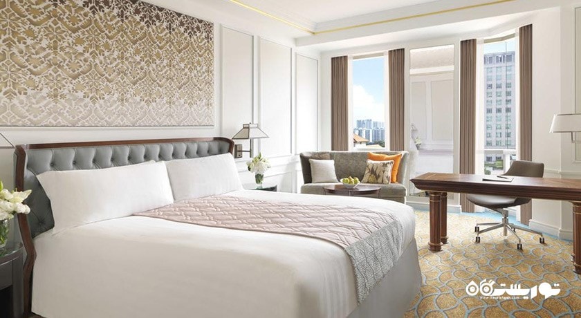 نمای تخت بزرگ اتاق کلاب