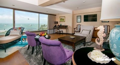 محوطه نشیمن سوئیت دلوکس