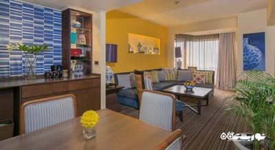 محوطه نشیمن سوئیت هانی مون