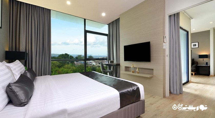 نمای تخت بزرگ سوئیت گرند