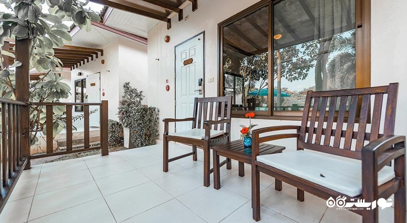 محوطه نشیمن تراس ویلا گاردن