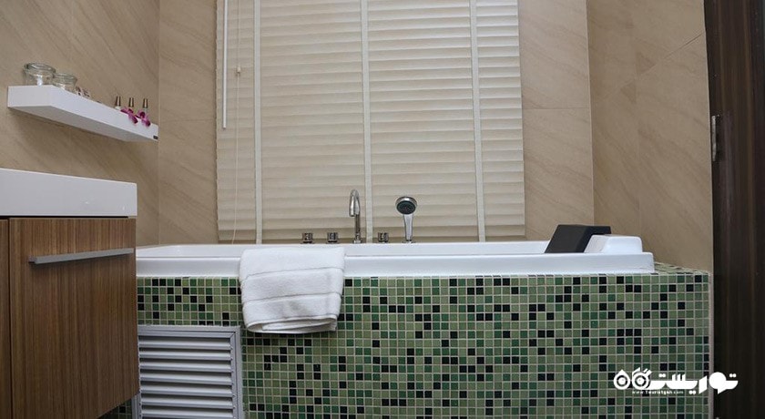 حمام و سرویس بهداشتی اتاق ها