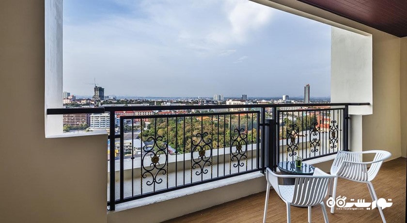 چشم انداز تراس سویئت جونیور