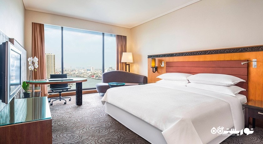 نمای تخت بزرگ اتاق کلاب دلوکس