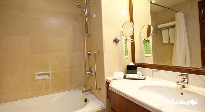 حمام و سرویس بهداشتی اتاق ها