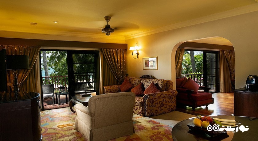 محوطه نشیمن سوئیت جونیور