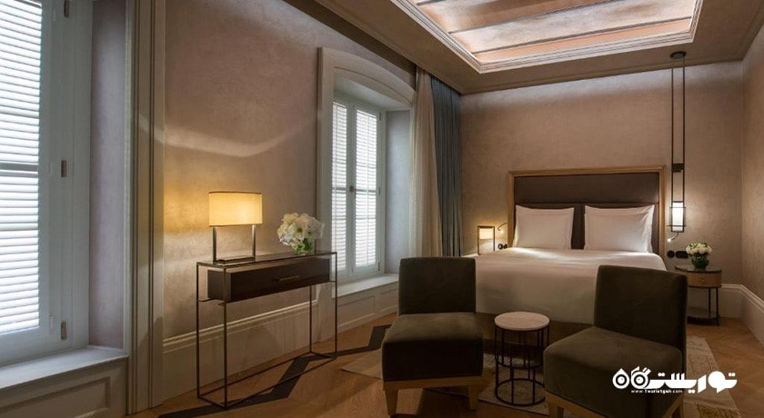 نمای تخت بزرگ سوئیت لافت