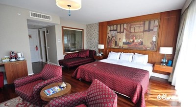 نمای تخت بزرگ اتاق دلوکس