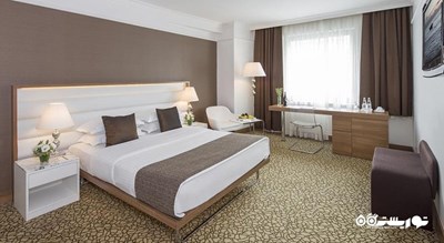 نمای تخت بزرگ اتاق سوپریور