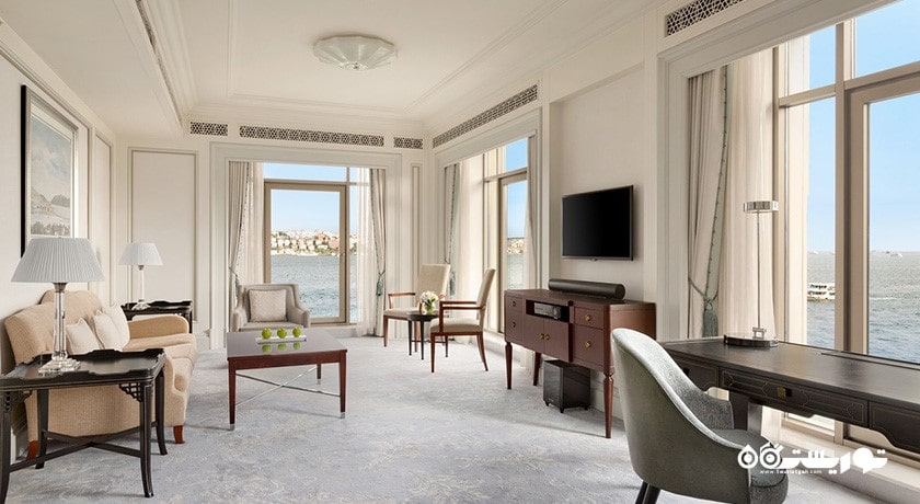 محوطه نشیمن سوئیت دلوکس