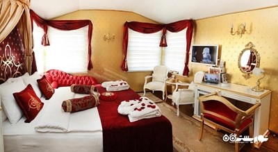 نمای تخت بزرگ سوئیت هتل