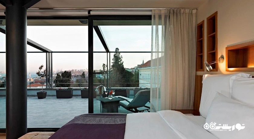 نمای تخت بزرگ سوئیت لاکچری