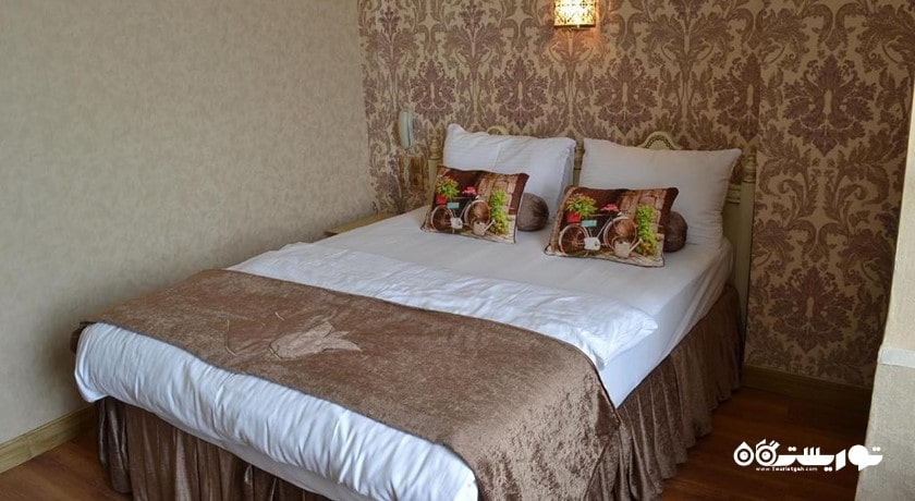 نمای تخت بزرگ اتاق استاندارد