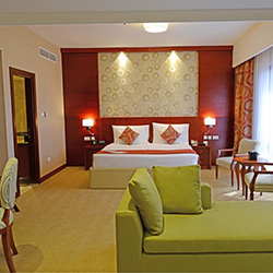 سوئیت جونیور