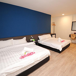 اتاق فمیلی (خانوادگی)