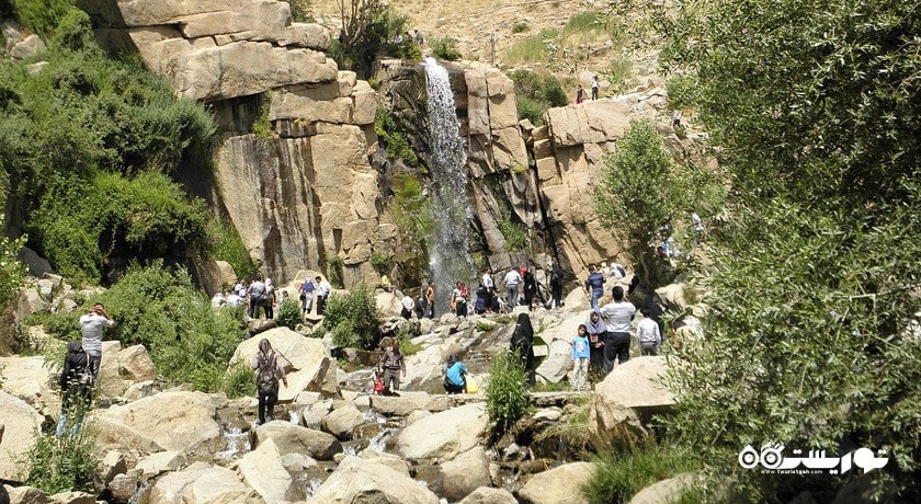 آبشار گنجنامه -  شهر همدان