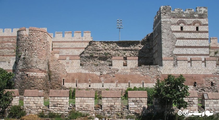  دیوارهای قسطنطنیه (دیوارهای شهر استانبول) شهر ترکیه کشور استانبول