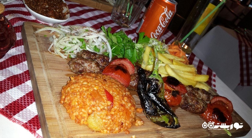 رستوران کافه و رستوران هارم استانبول شهر استانبول 