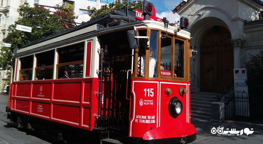  خیابان استقلال (خیابان ایستیکلال) شهر ترکیه کشور استانبول