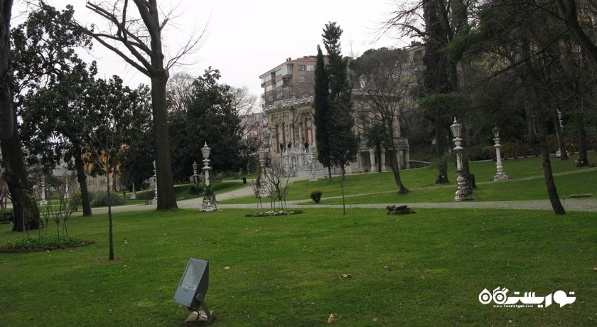 عمارت کلاه فرنگی (پاویون) ایهلامور -  شهر استانبول