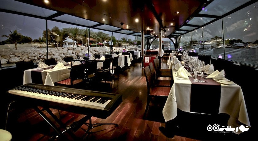 نمای رستوران غذای دریایی دیواز