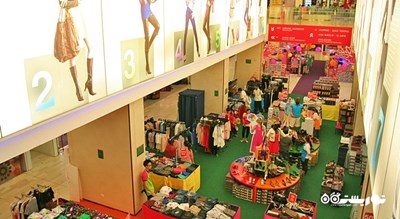 مرکز خرید مرکز خرید فارنهایت ایتی ایت شهر مالزی کشور کوالالامپور