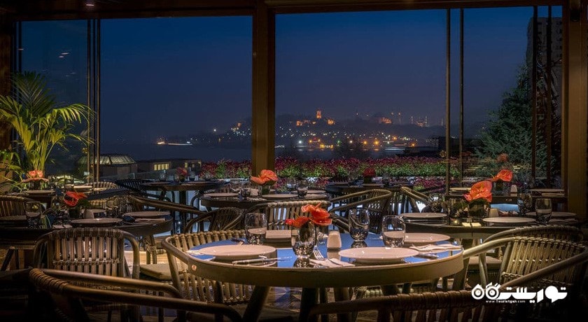 چشم انداز زیبای رستوران بسفروس